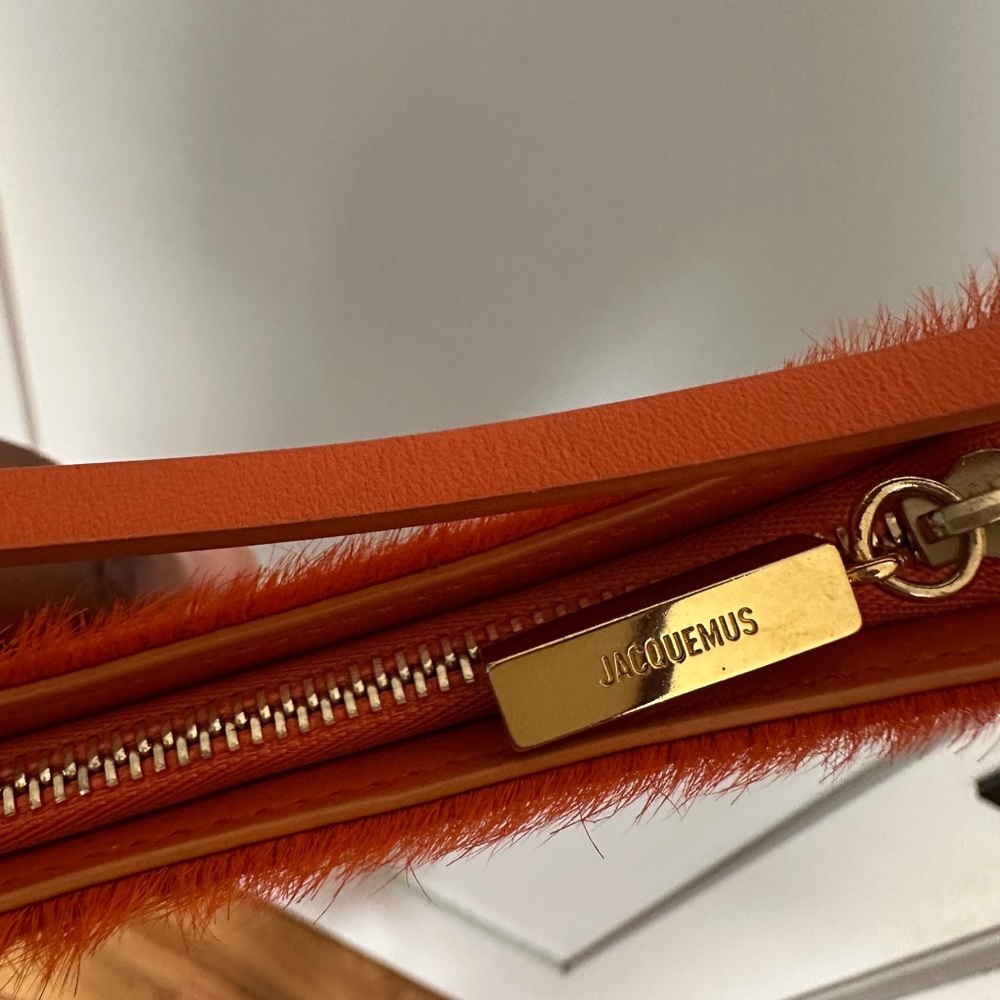 JACQUEMUS Le Bisou calf hair shoulder bag - Picture 3 of 4